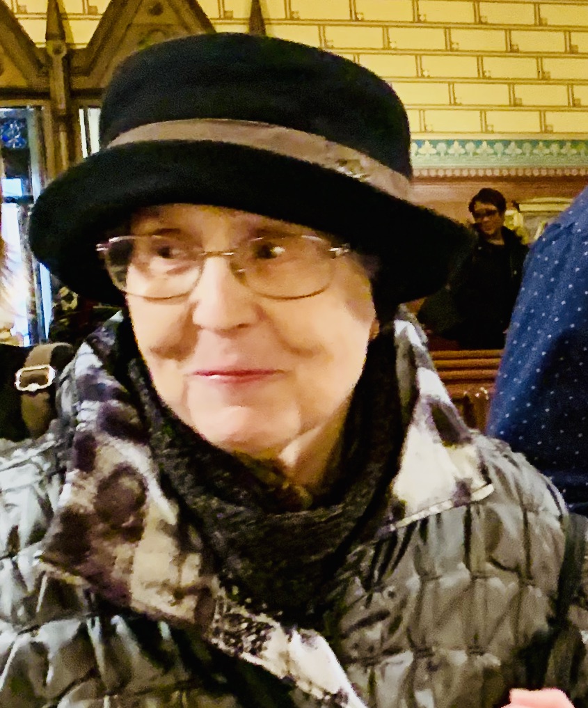 9384D35F-AB47-40E6-B9BE-4ECC850A08F1_1_201_a